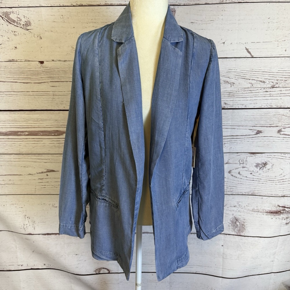 Black Tape Blazer Womens Size S Blue Light Wash Chambray Open Jacket Soft Tencel